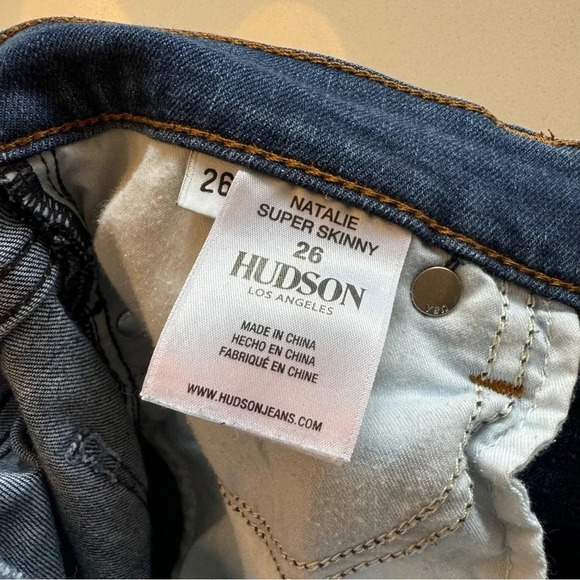 Hudson || Natalie Mid Rise Crop Super Skinny Jeans Size 26 Medium Wash - Picture 12 of 14